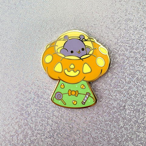 Halloween UFO Enamel Pin